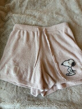 Gelato Pique Light Pink Snoopy Shorts super plush